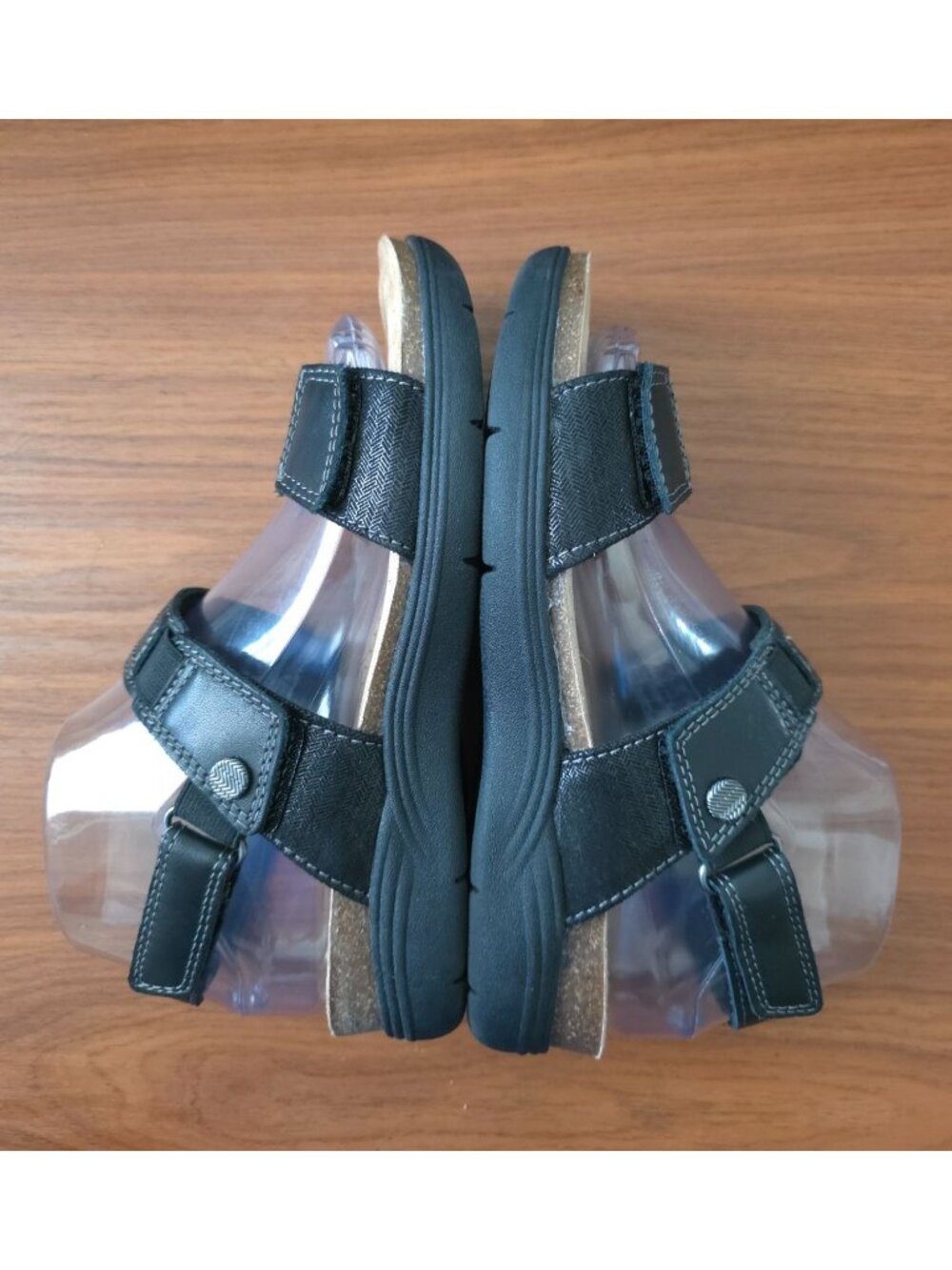 Clarks APRIL CLOVER Black Leather Adjustable Strap Sandals Womens Size 6.5M - Picture 5 of 9